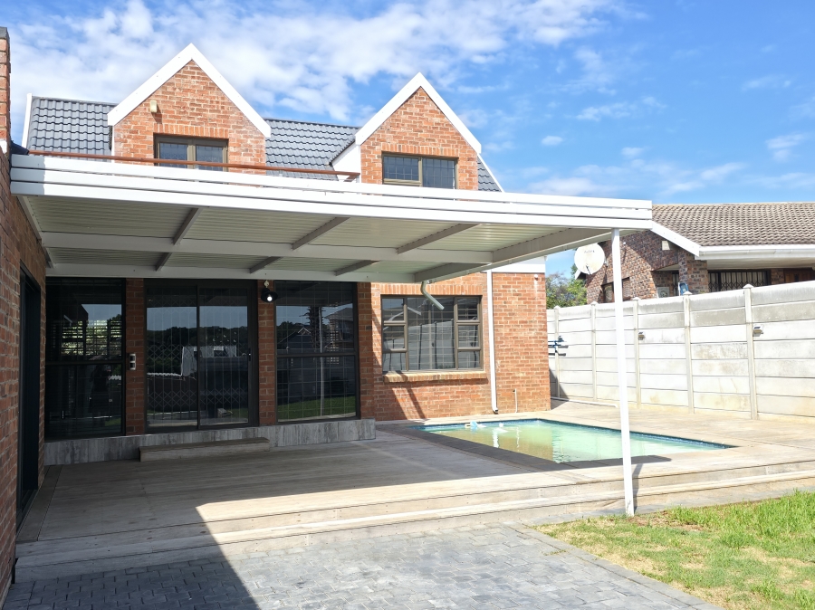 3 Bedroom Property for Sale in Noorsekloof Eastern Cape